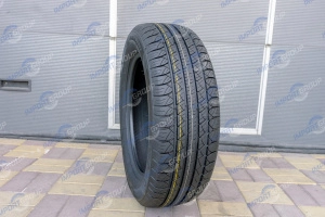 APLUS A919 215/60R17 96H