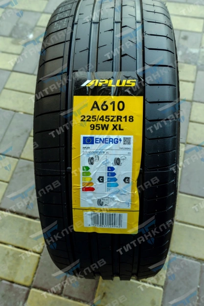 APLUS A610 225/45ZR18 95W XL
