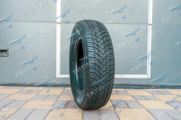 APLUS A701 175/70R13 82T